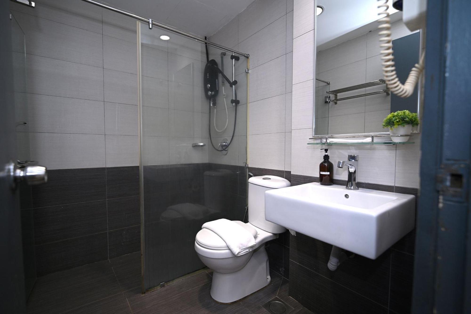 Kingston Hotel 6 - Changkat, Bukit Bintang Kuala Lumpur Ngoại thất bức ảnh
